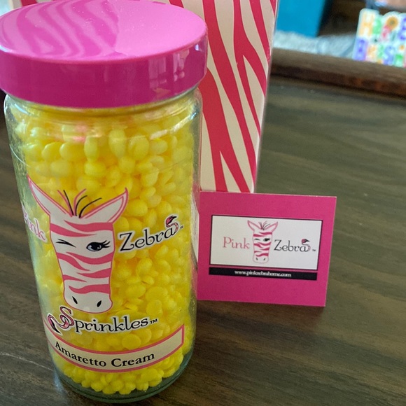 đNew Pink Zebra-Amaretto CreamFragrance Sprinkles 3.75 oz Jar